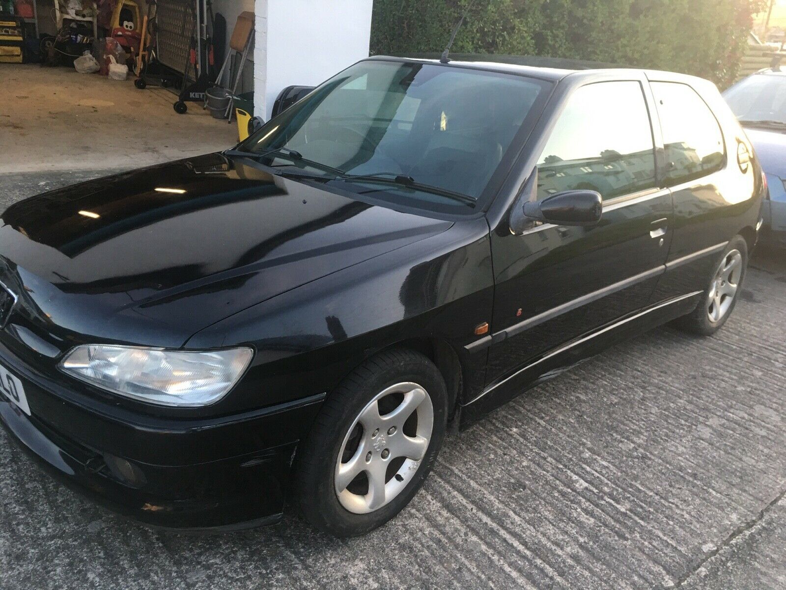 Peugeot 306
